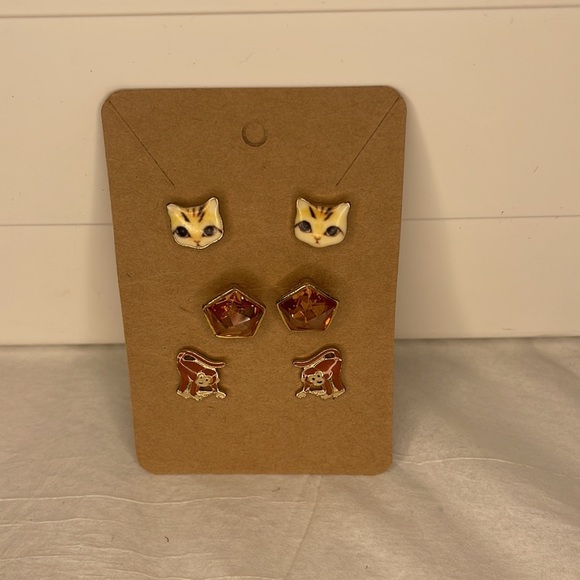 Cat got the Monkey Earrings set (3) - Picture 2 of 11